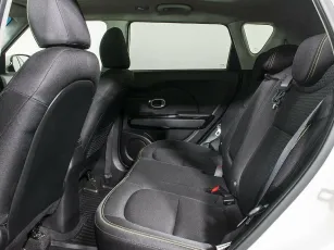 Kia  17