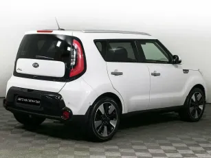 Kia  5