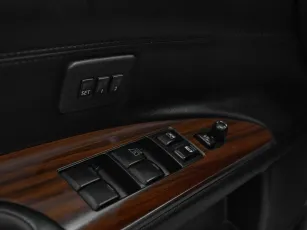 Nissan  14