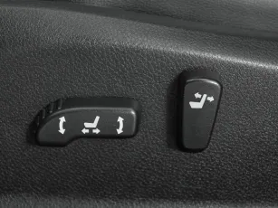 Nissan  15