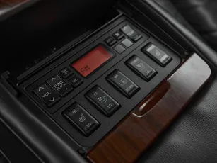 Nissan  18