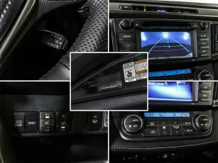 Toyota  12