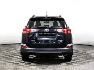 Toyota  4