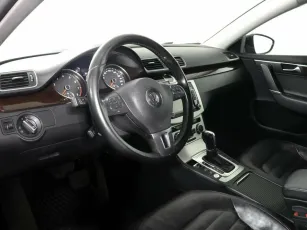 Volkswagen  7