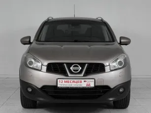 Nissan  3