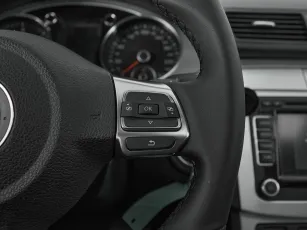 Volkswagen  13