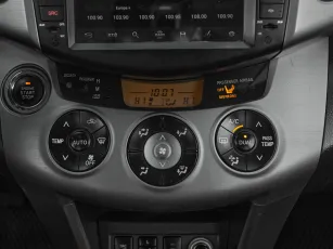 Toyota  15