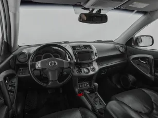 Toyota  7