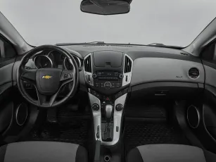 Chevrolet  8