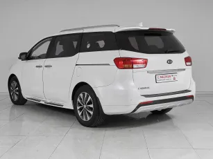 Kia  4