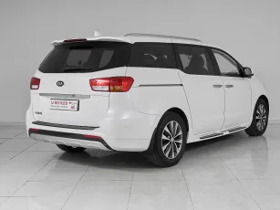 Kia  6
