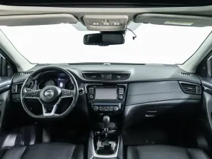 Nissan  10