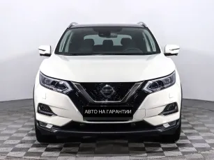 Nissan  2