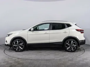 Nissan  3