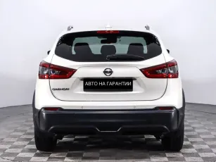 Nissan  6