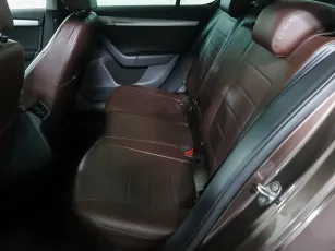 Skoda  9