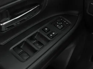 Mitsubishi  13