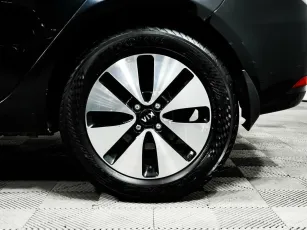 Kia  7