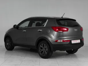 Kia  4