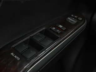 Toyota  15
