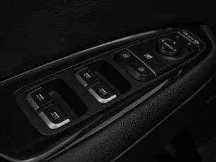 Kia  15