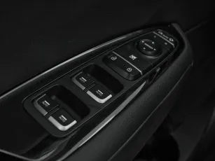 Kia  17