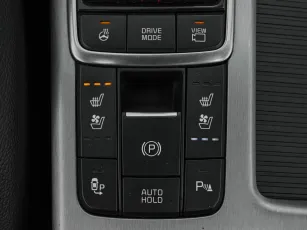 Kia  24