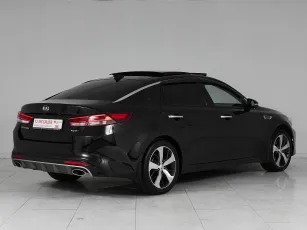 Kia  6