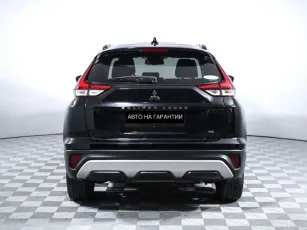Mitsubishi  4