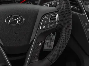 Hyundai  12