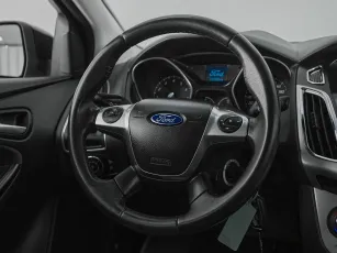 Ford  10