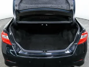 Toyota  16