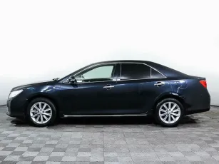 Toyota  3