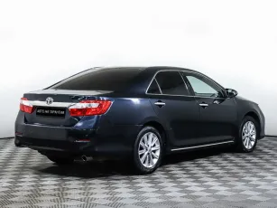 Toyota  5