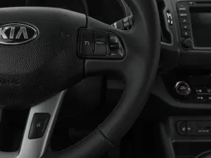 Kia  13