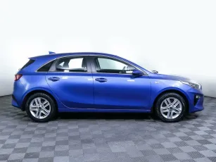 Kia  4