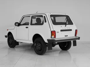 Lada (ВАЗ)  4