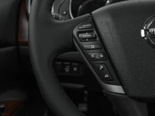 Nissan  11