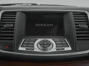 Nissan  16