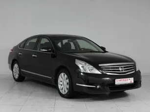 Nissan  3