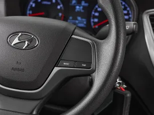 Hyundai  12