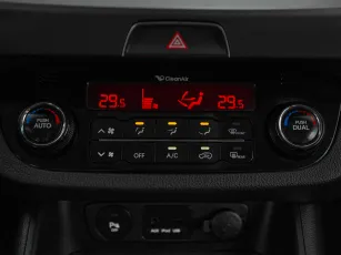 Kia  17