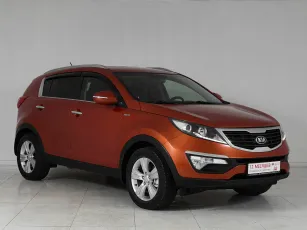 Kia  3