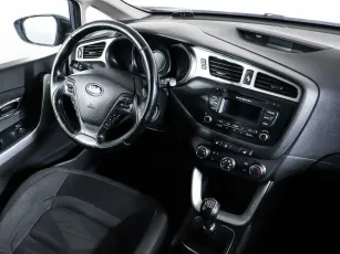 Kia  13