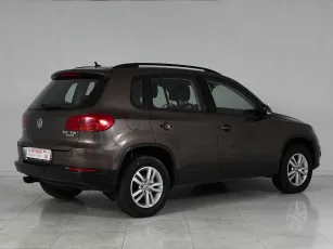 Volkswagen  6