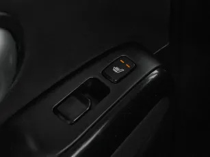 Kia  22