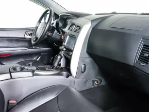 SsangYong  10