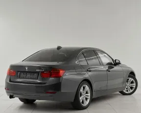 BMW  6
