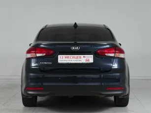 Kia  5