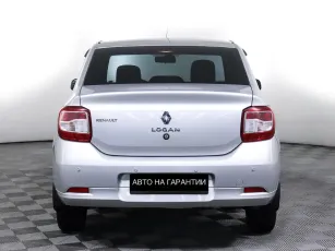 Renault  6